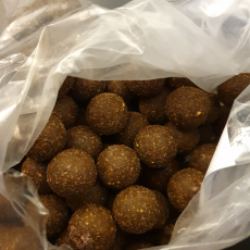 MESSEPREIS: Reaperrange Stinky Stuff Boilies 2,5 kg 20 mm